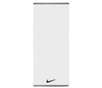 Nike Fundamental Towel Medium (White)